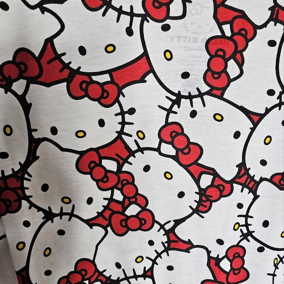 Hello Kitty crop top size Medium long sleeves. Sanrio cute Kawaii crop t… - Picture 9 of 9
